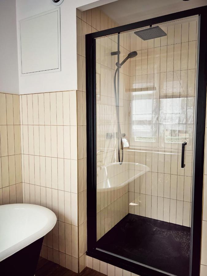 Maison D'Hote Les Allois ลิมอจส์ ภายนอก รูปภาพ